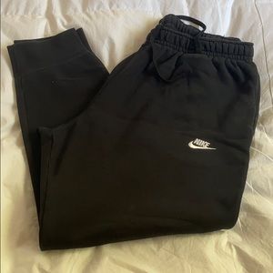 Black Nike sweats